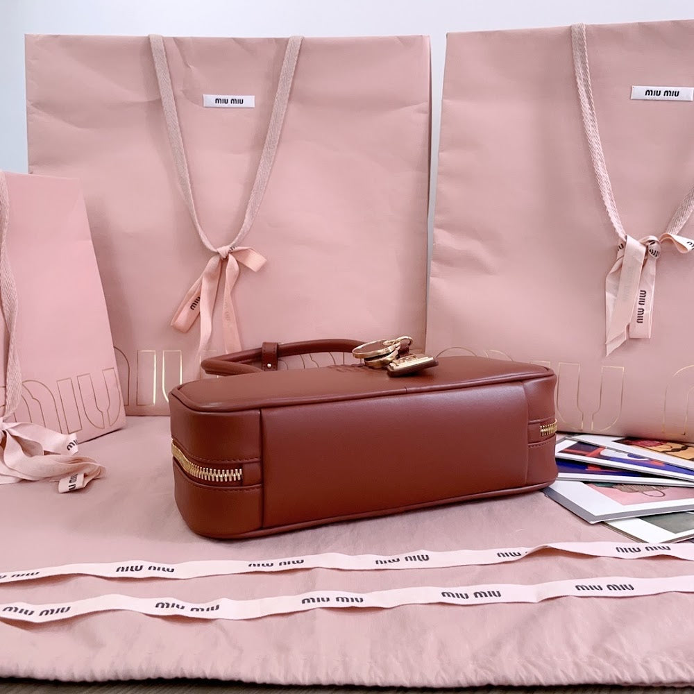 Dragons Bags Miun Miun Luxury Bag --123684