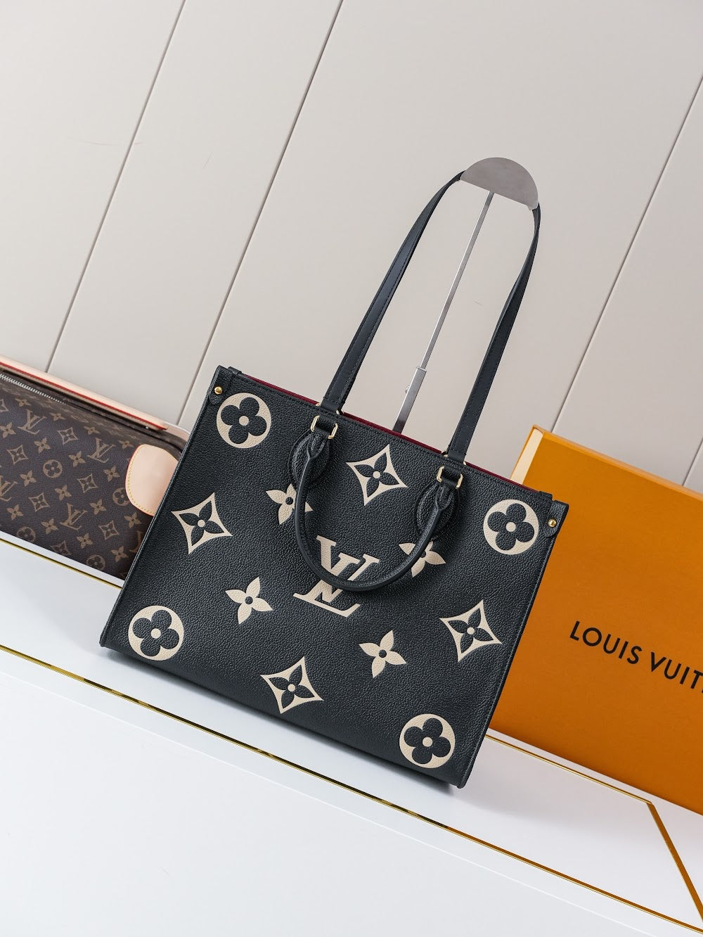 Dragons Bags ln Luxury Bag --81766