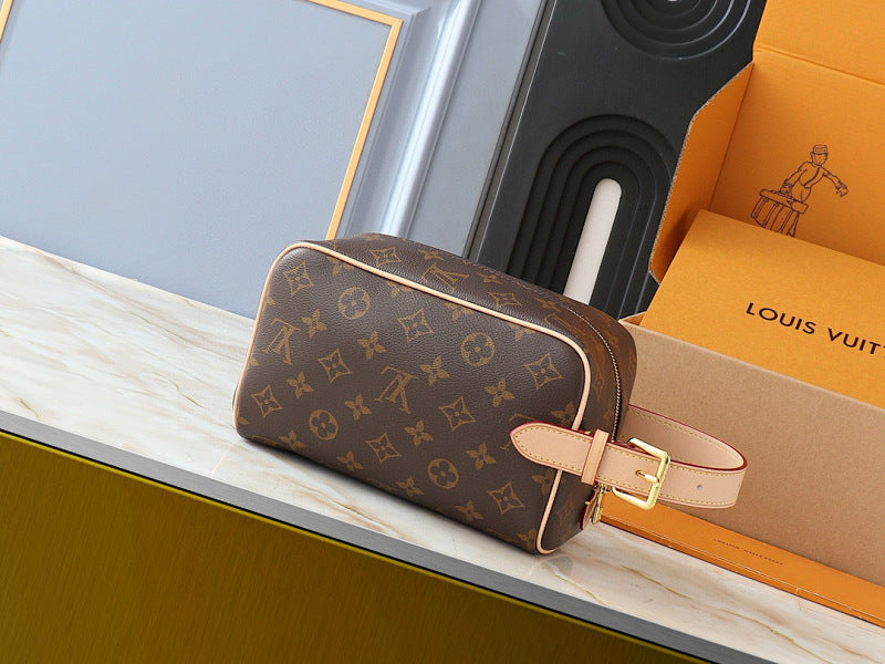 Dragons Bags ln Luxury Bag --81597