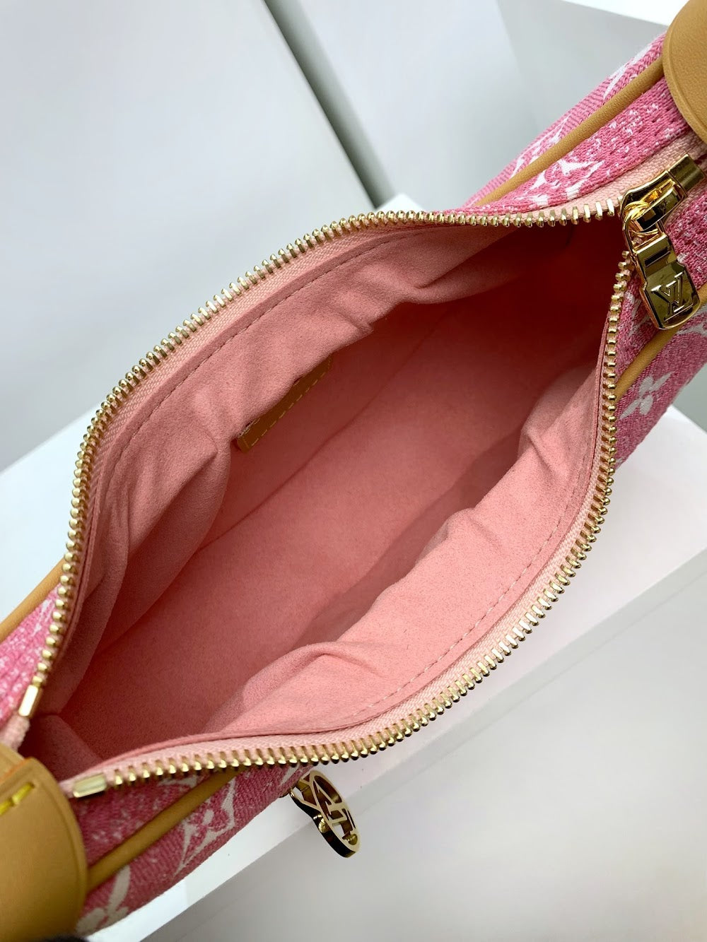 Dragons Bags ln Luxury Bag --58793