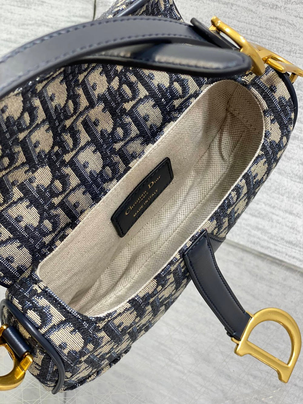 Dragons BagsDiorn Luxury Bag --115014