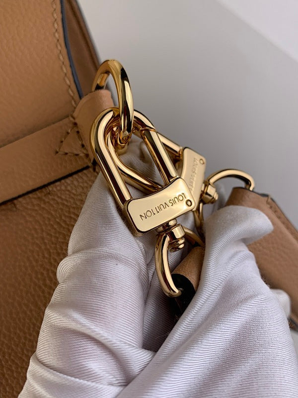 Dragons Bags ln Luxury Bag --61119