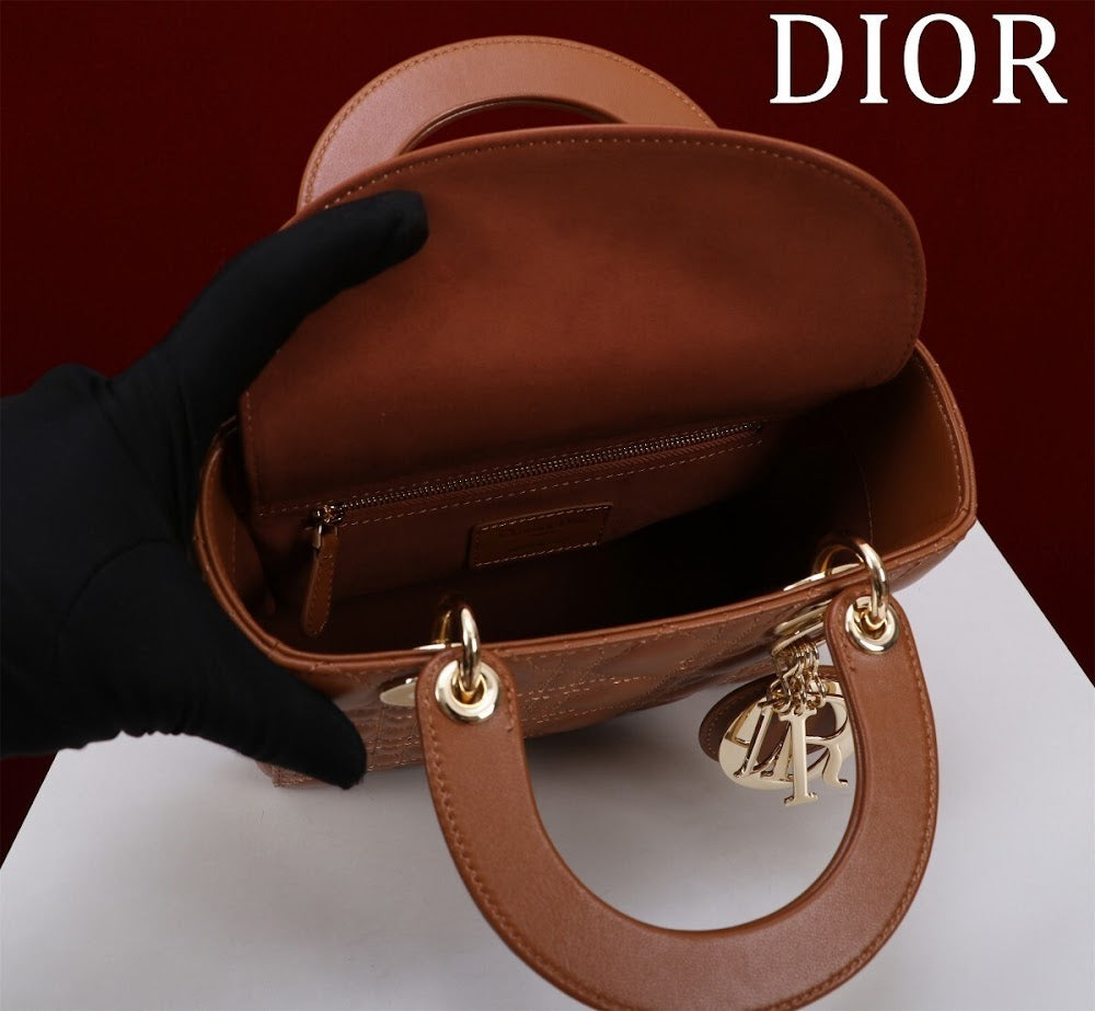 Dragons BagsDiorn Luxury Bag --115922