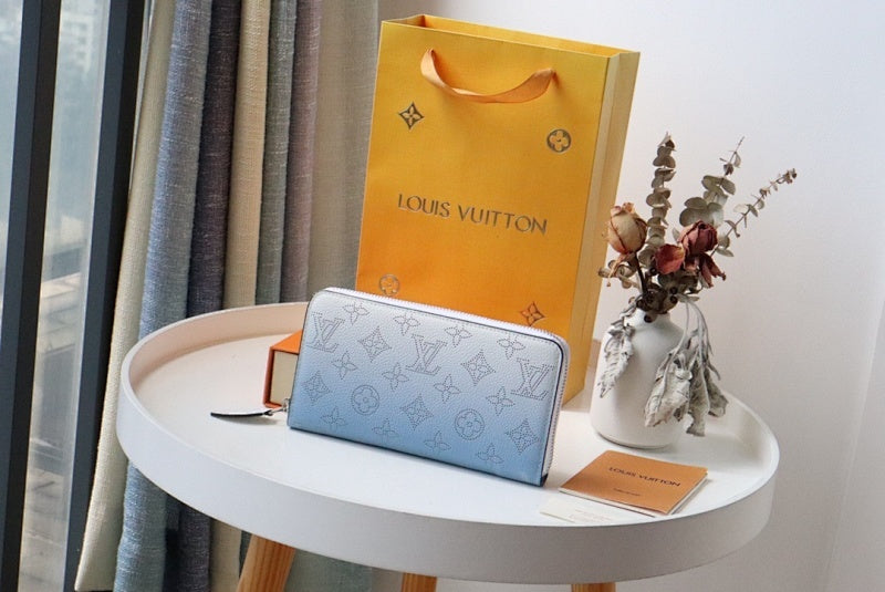 Dragons Bags ln Luxury Bag --66156