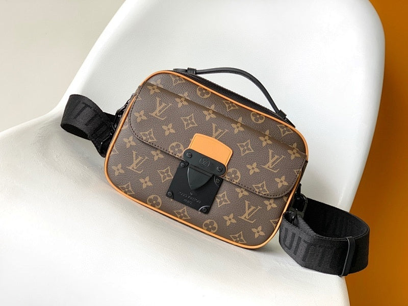 Dragons Bags ln Luxury Bag --70072