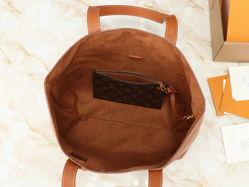 Dragons Bags ln Luxury Bag --81542