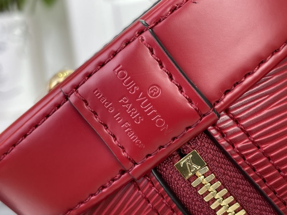 Dragons Bags ln Luxury Bag --97122