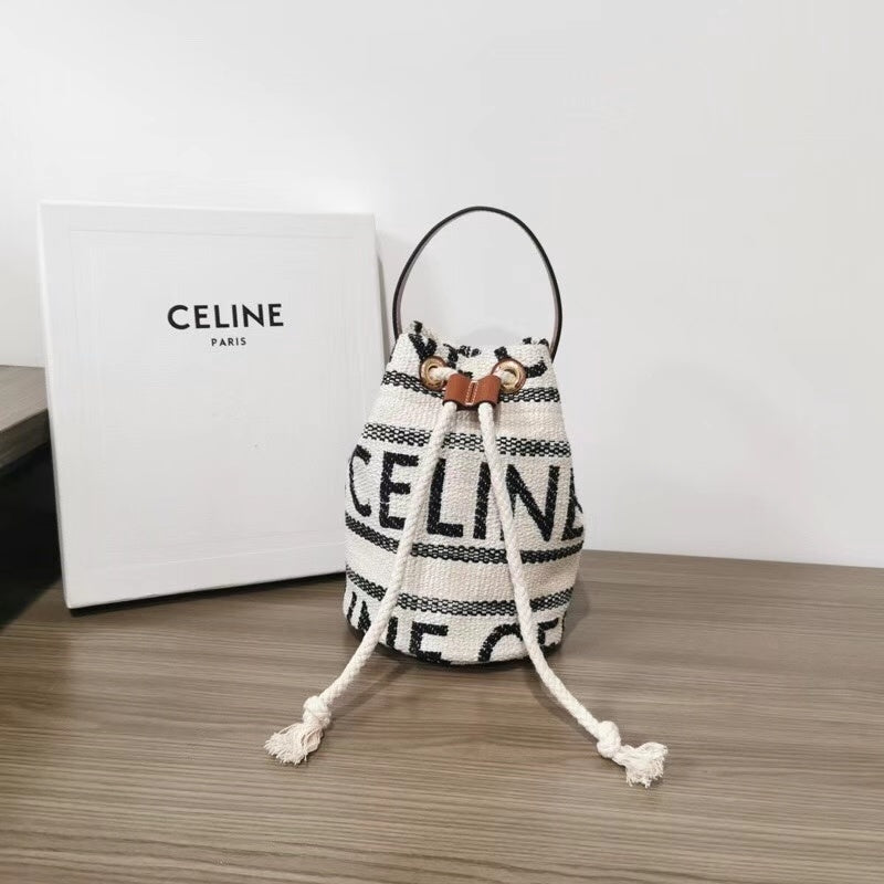new-luxury-designer-bags-nm17078