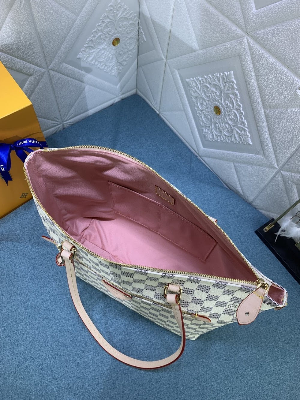 Jessica Bags ln Luxury Bag --75720