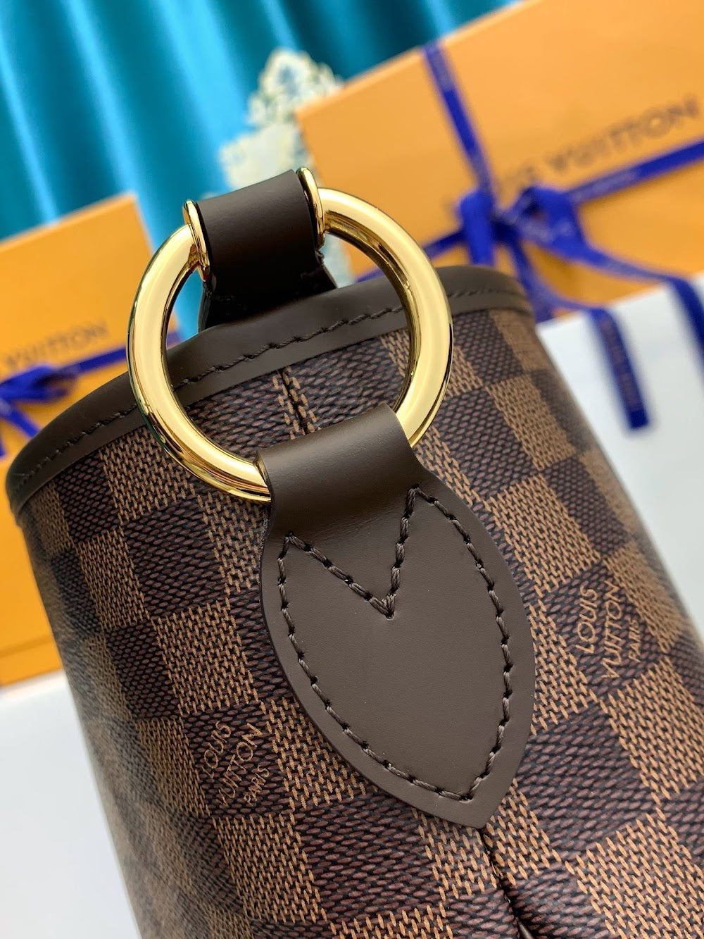 Dragons Bags ln Luxury Bag --60709