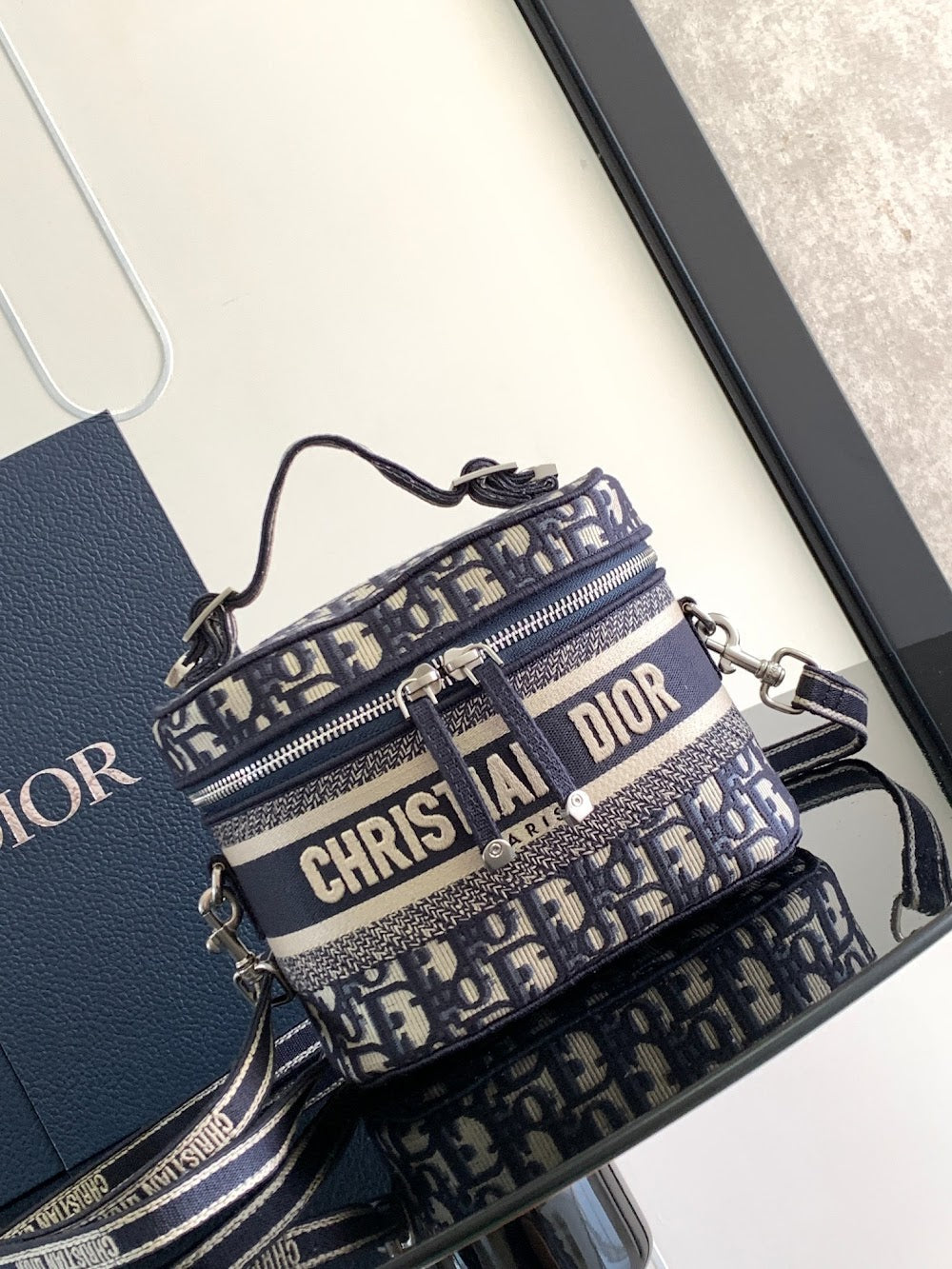 Dragons BagsDiorn Luxury Bag --114819