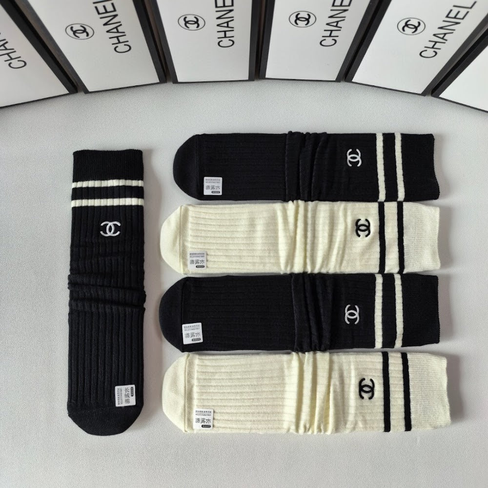 Dragons Bags Premium Luxury Socks --98008