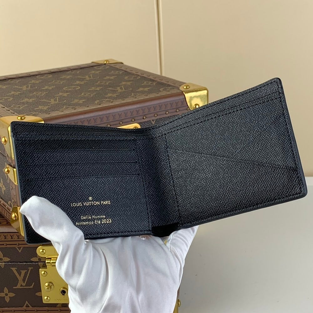 Dragons Bags ln Luxury Bag --61798