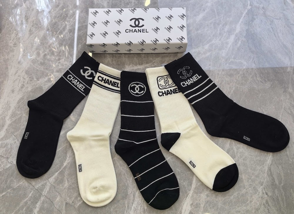 Dragons Bags Premium Luxury Socks --98356