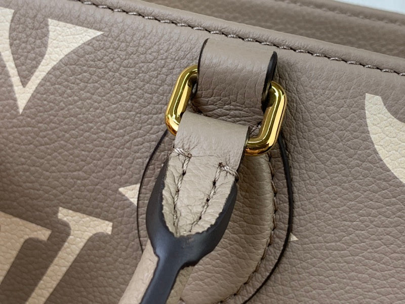 Dragons Bags ln Luxury Bag --68714