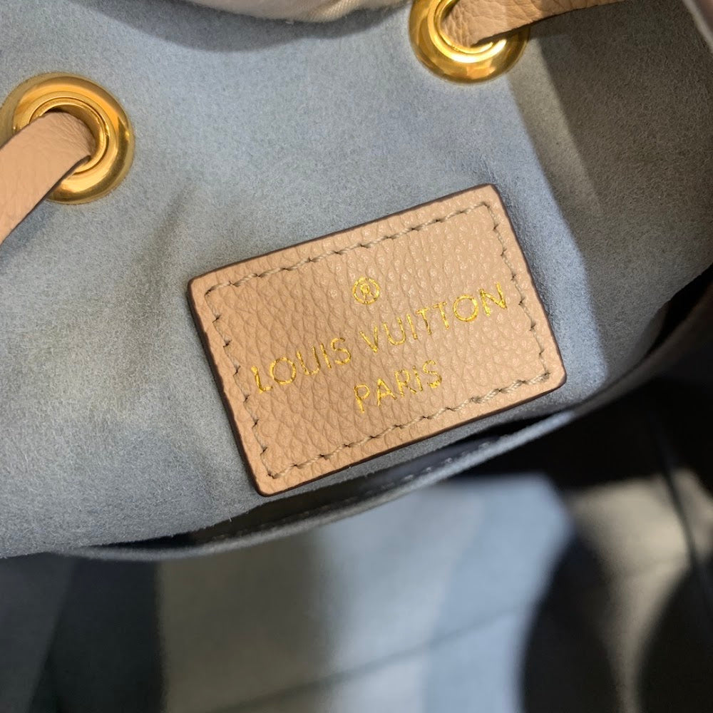 Dragons Bags ln Luxury Bag --66099