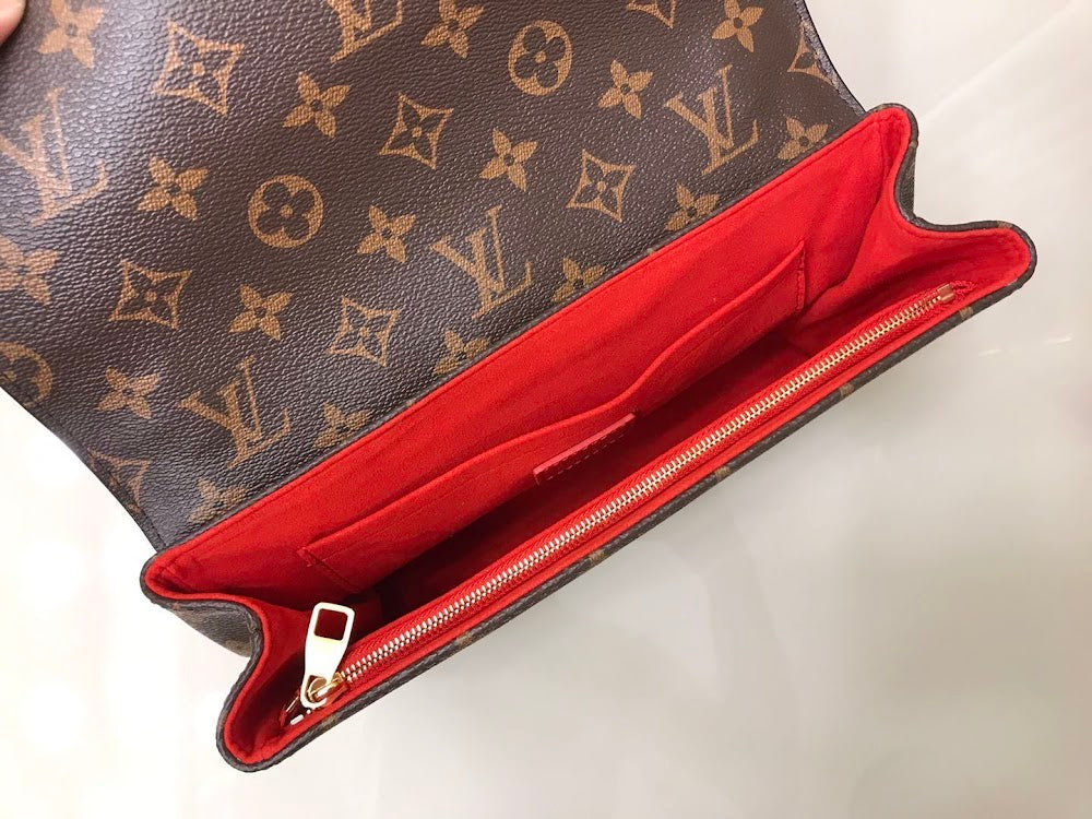 Dragons Bags ln Luxury Bag --60613