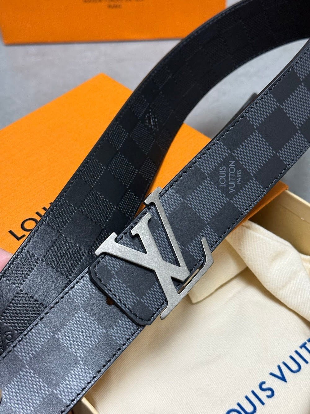 Dragons Bags ln Luxury Belt --100454