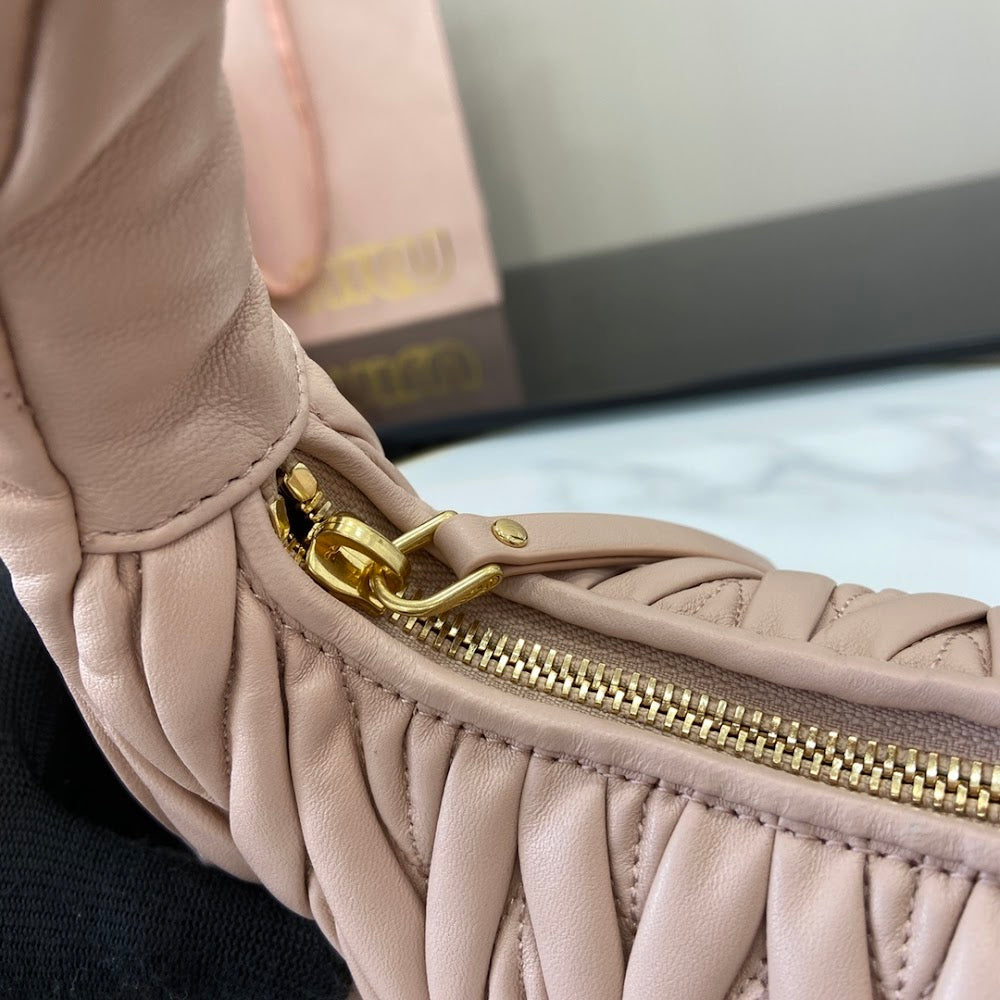 Dragons Bags Miun Miun Luxury Bag --122164