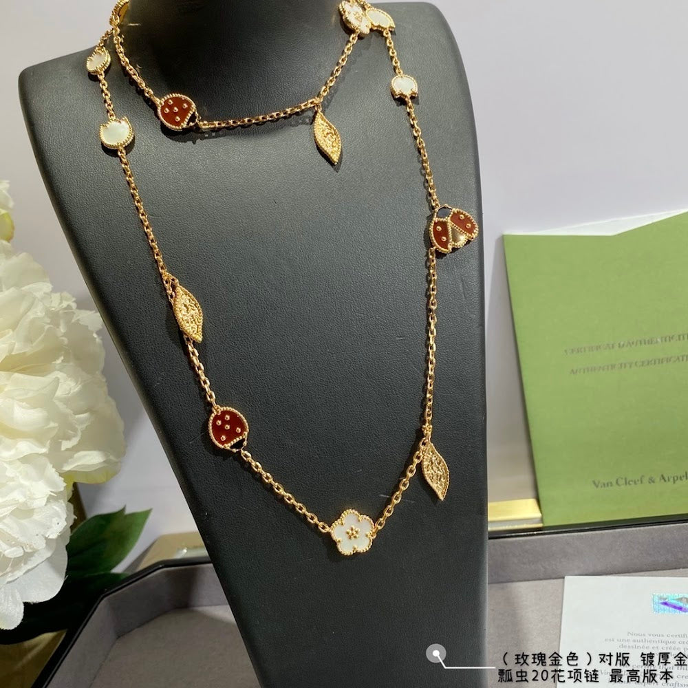 Dragons Bags VCA Luxury Jewelry --51537