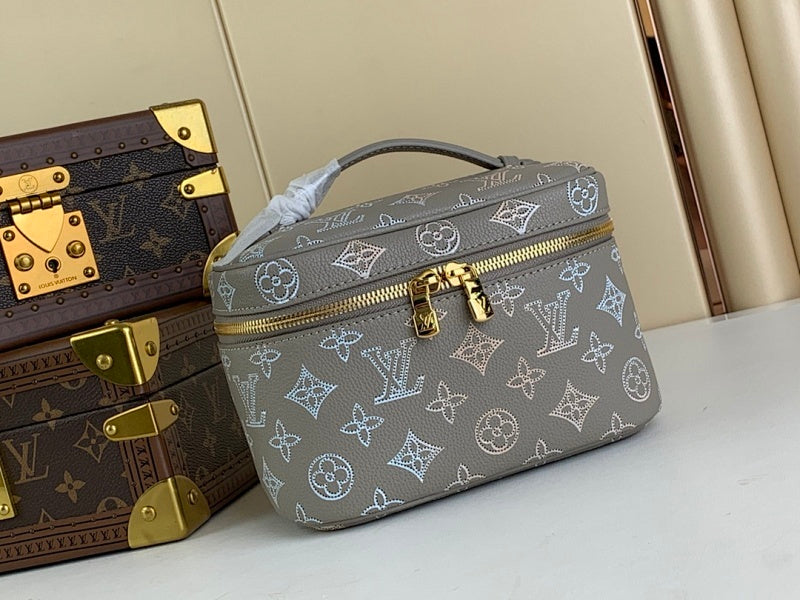 Dragons Bags ln Luxury Bag --68722