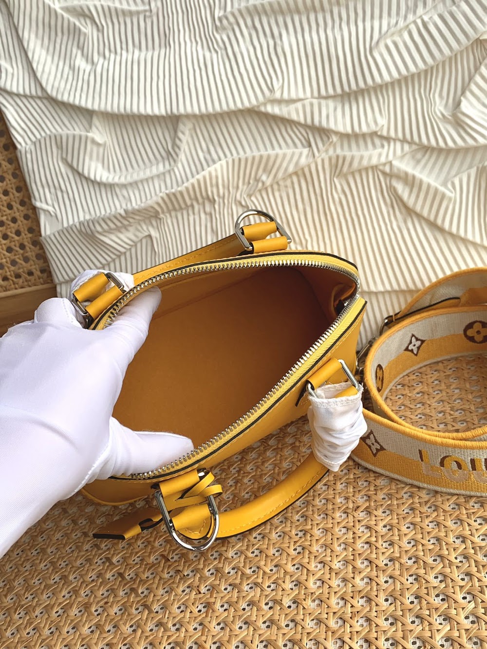 Dragons Bags ln Luxury Bag --58114