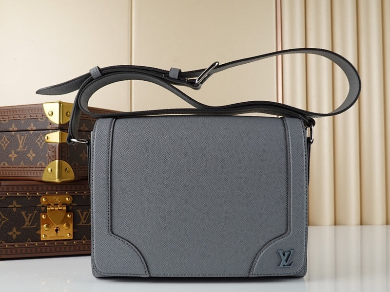 Dragons Bags ln Luxury Bag --60511