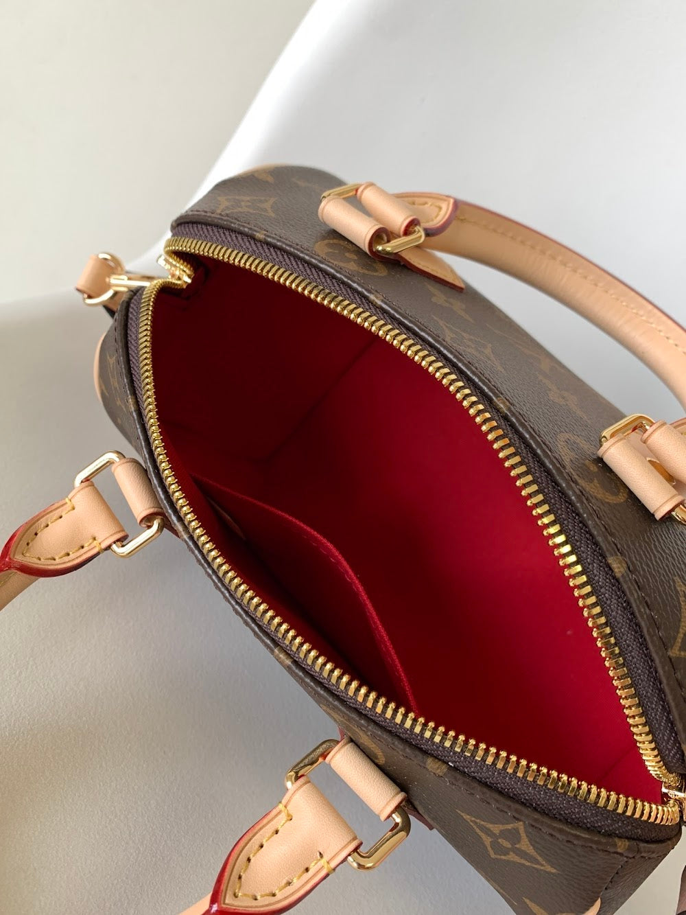 Dragons Bags ln Luxury Bag --81516