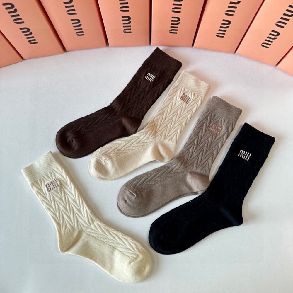 Dragons Bags Premium Luxury Socks --97923