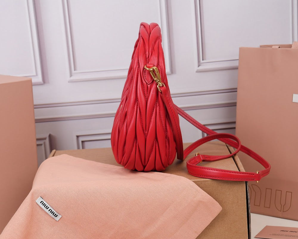 Dragons Bags Miun Miun Luxury Bag --122506