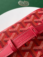 new-luxury-designer-bags-nm8041