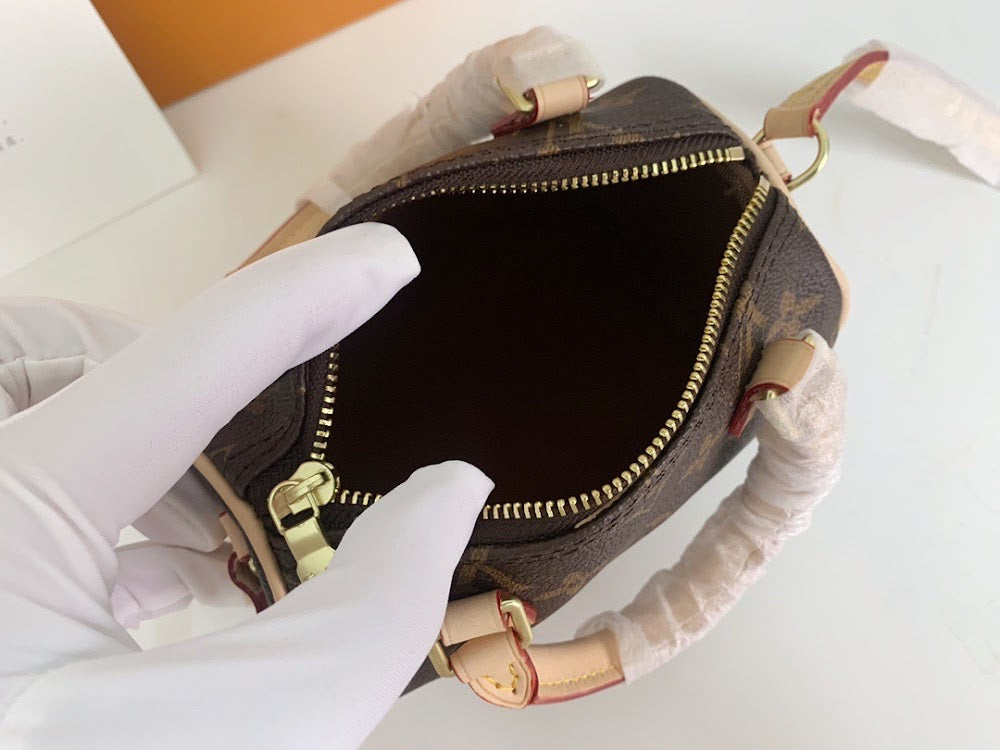 Dragons Bags ln Luxury Bag --78558