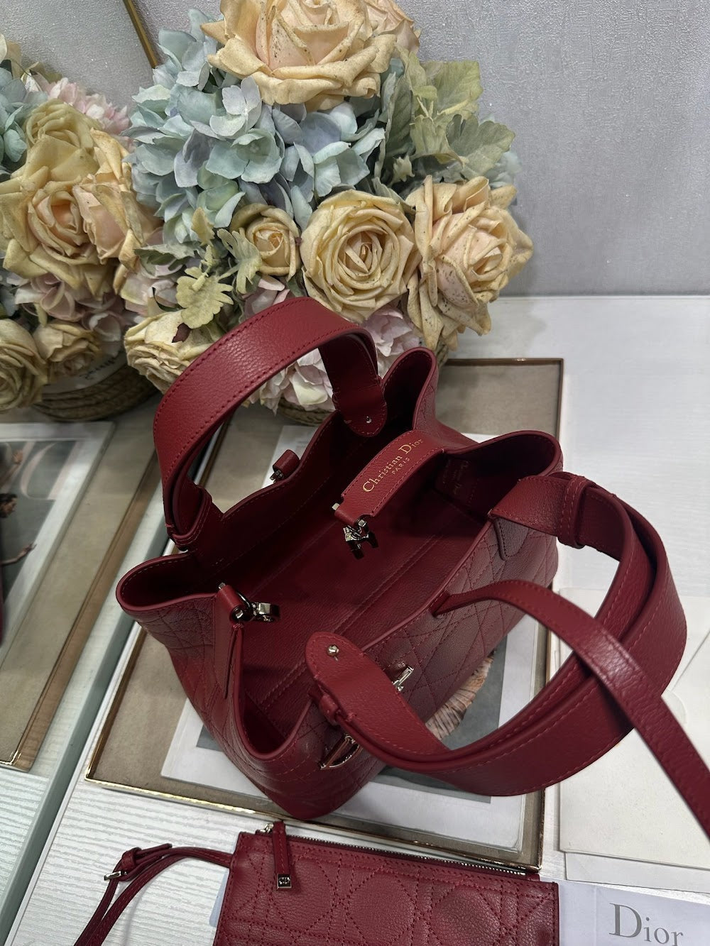 Dragons BagsDiorn Luxury Bag --116128