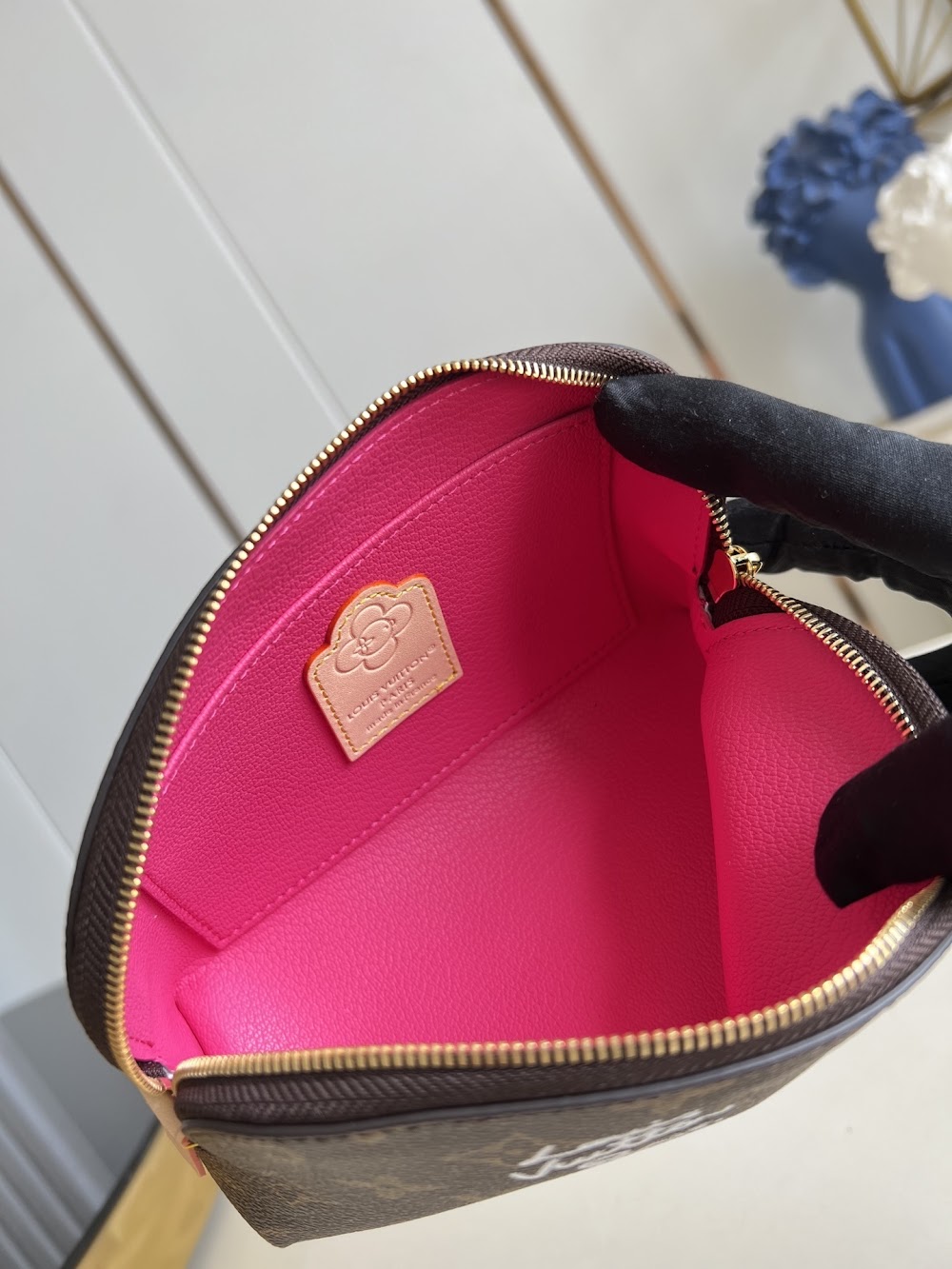 Dragons Bags ln Luxury Bag --97350