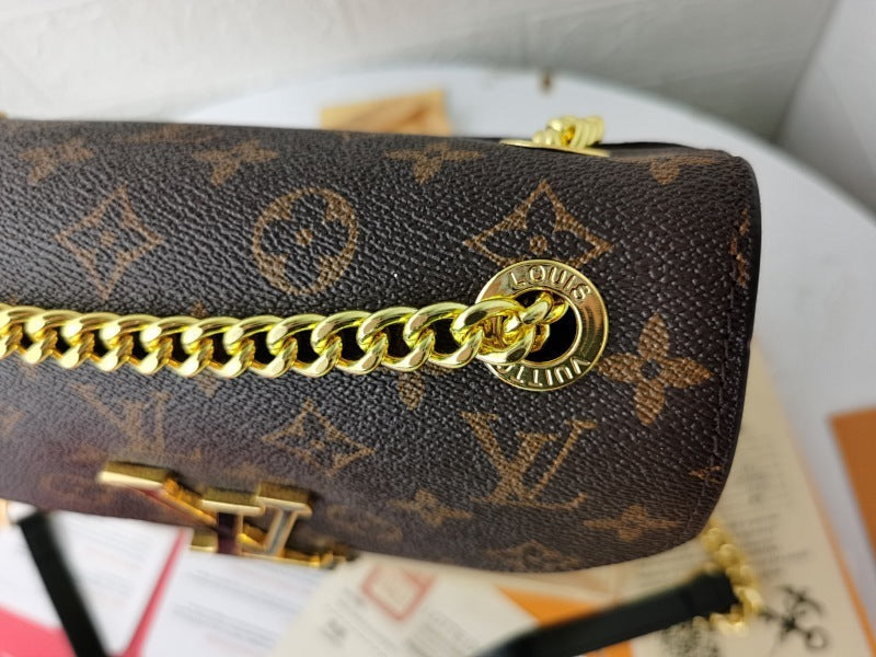 Dragons Bags ln Luxury Bag --78635