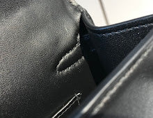 new-luxury-designer-bags-nm11478