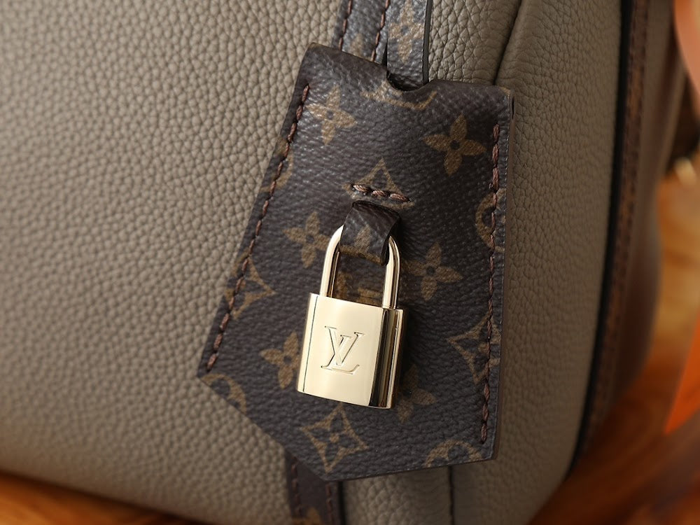 Dragons Bags ln Luxury Bag --97276