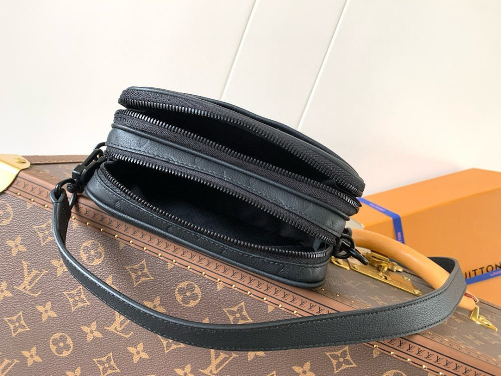 Dragons Bags ln Luxury Bag --71113