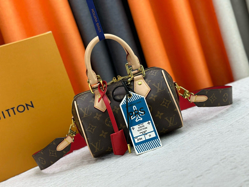Dragons Bags ln Luxury Bag --81582