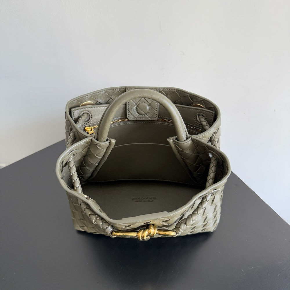 new-designer-premium-bags-nm10703