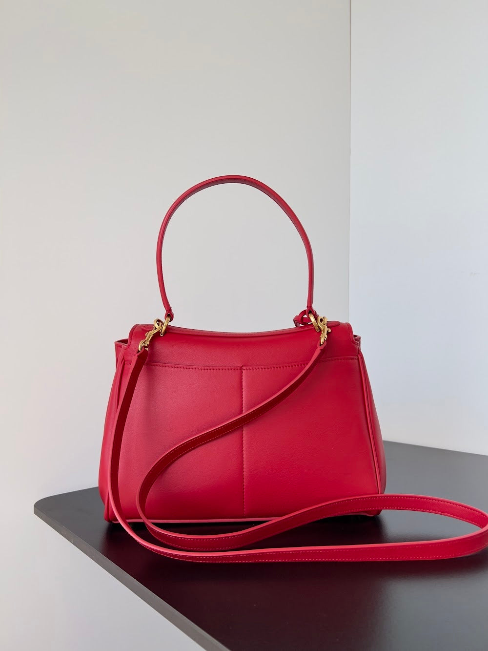 Dragons Bags Balenciaga Luxury Bag --110661
