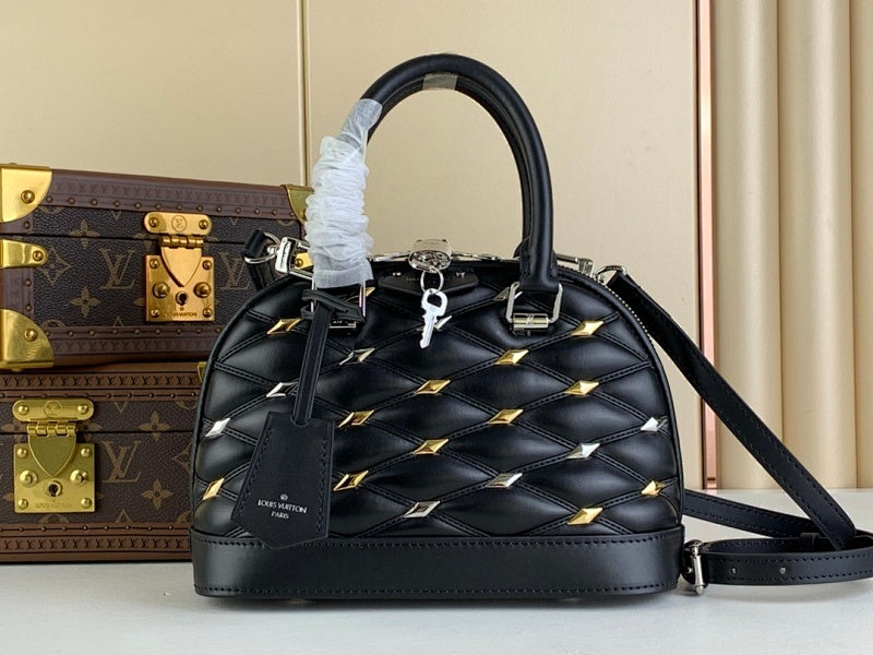 Dragons Bags ln Luxury Bag --56845