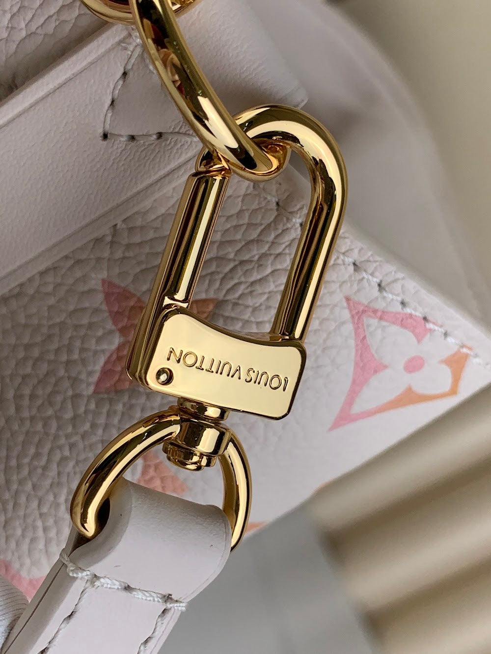 Dragons Bags ln Luxury Bag --69042
