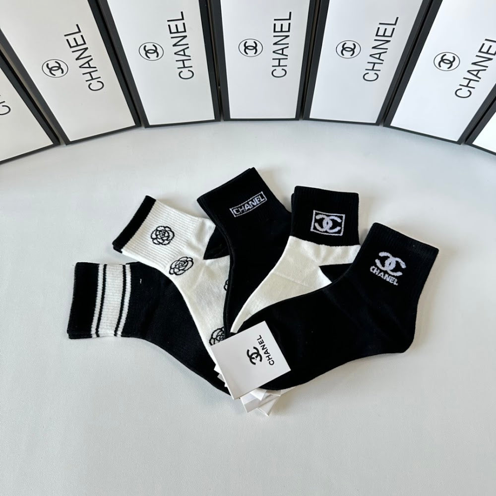 Dragons Bags Premium Luxury Socks --97814