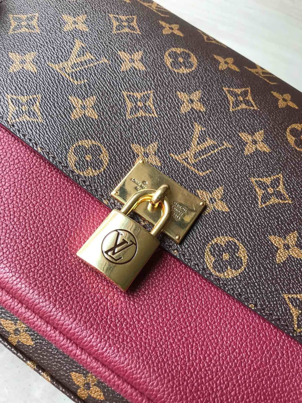Dragons Bags ln Luxury Bag --59991