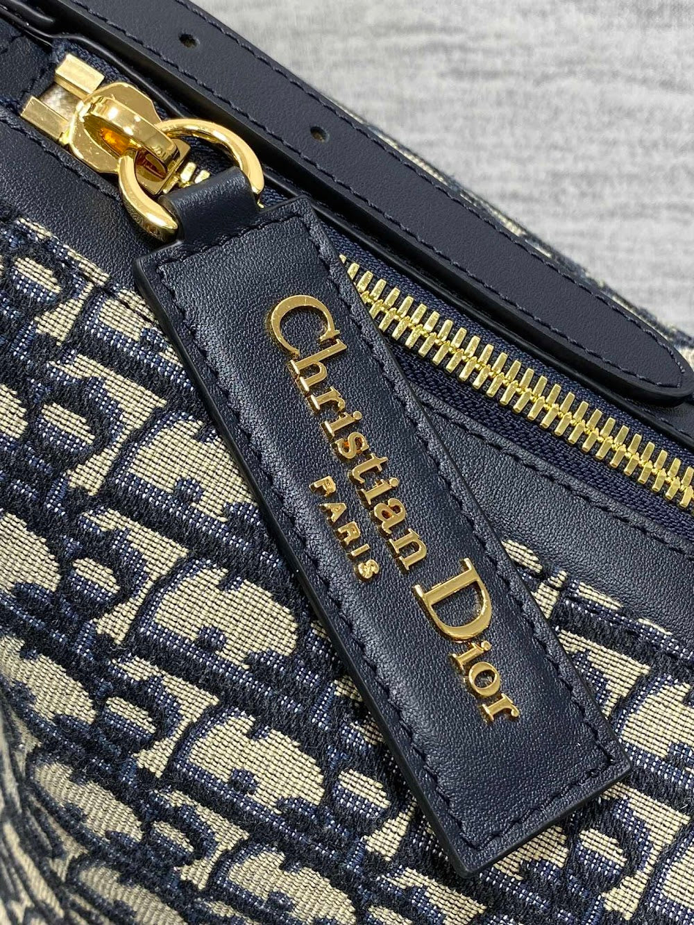 Dragons BagsDiorn Luxury Bag --116144