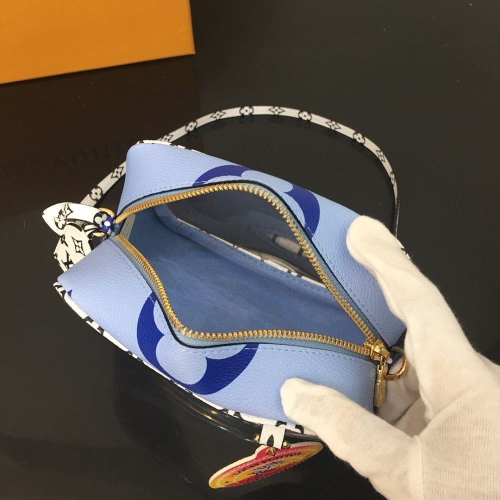 Dragons Bags ln Luxury Bag --59159