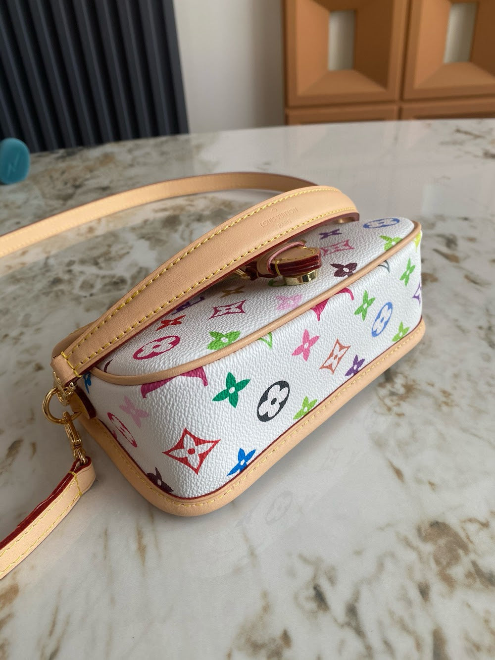 Dragons Bags ln Luxury Bag --81611