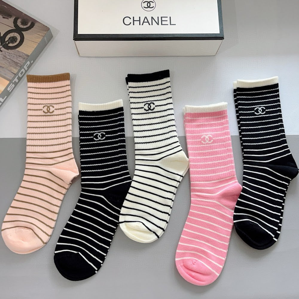 Dragons Bags Premium Luxury Socks --98133