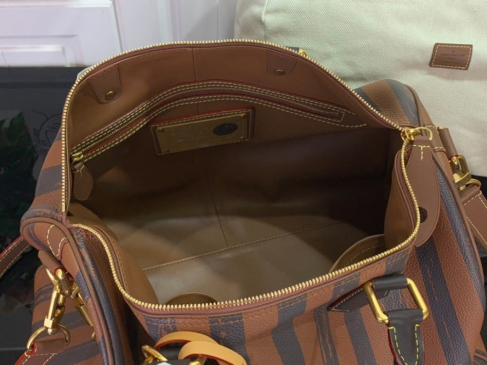 Dragons Bags ln Luxury Bag --97015